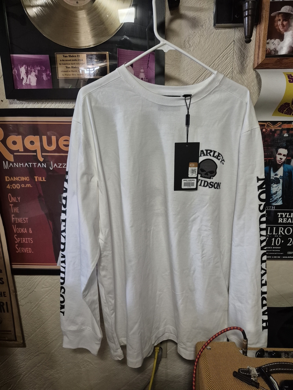 Harley-Davidson Men’s XL Skull Long Sleeved Shirt- Embroidered